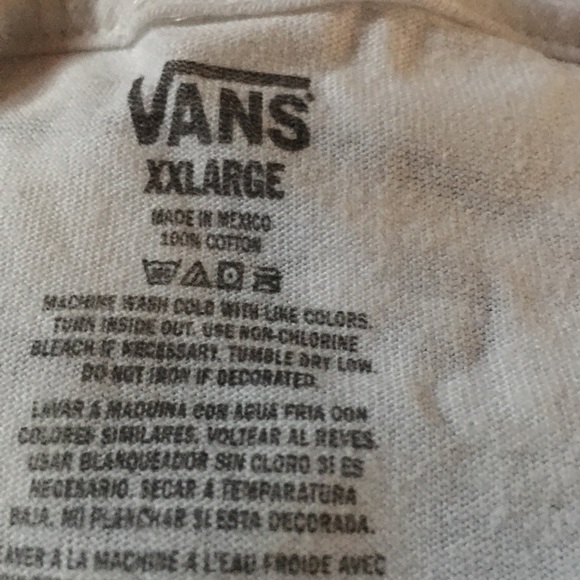 🏈🏈NWT Size 2x Men’s New Never Worn Vans T-Shirt - Picture 5 of 5